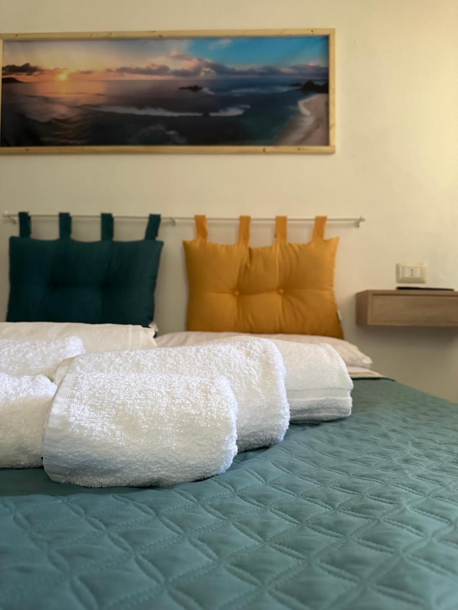 Moncici House Hotel Porto Torres Eksteriør billede