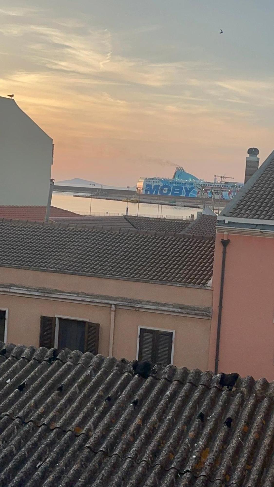Moncici House Hotel Porto Torres Eksteriør billede