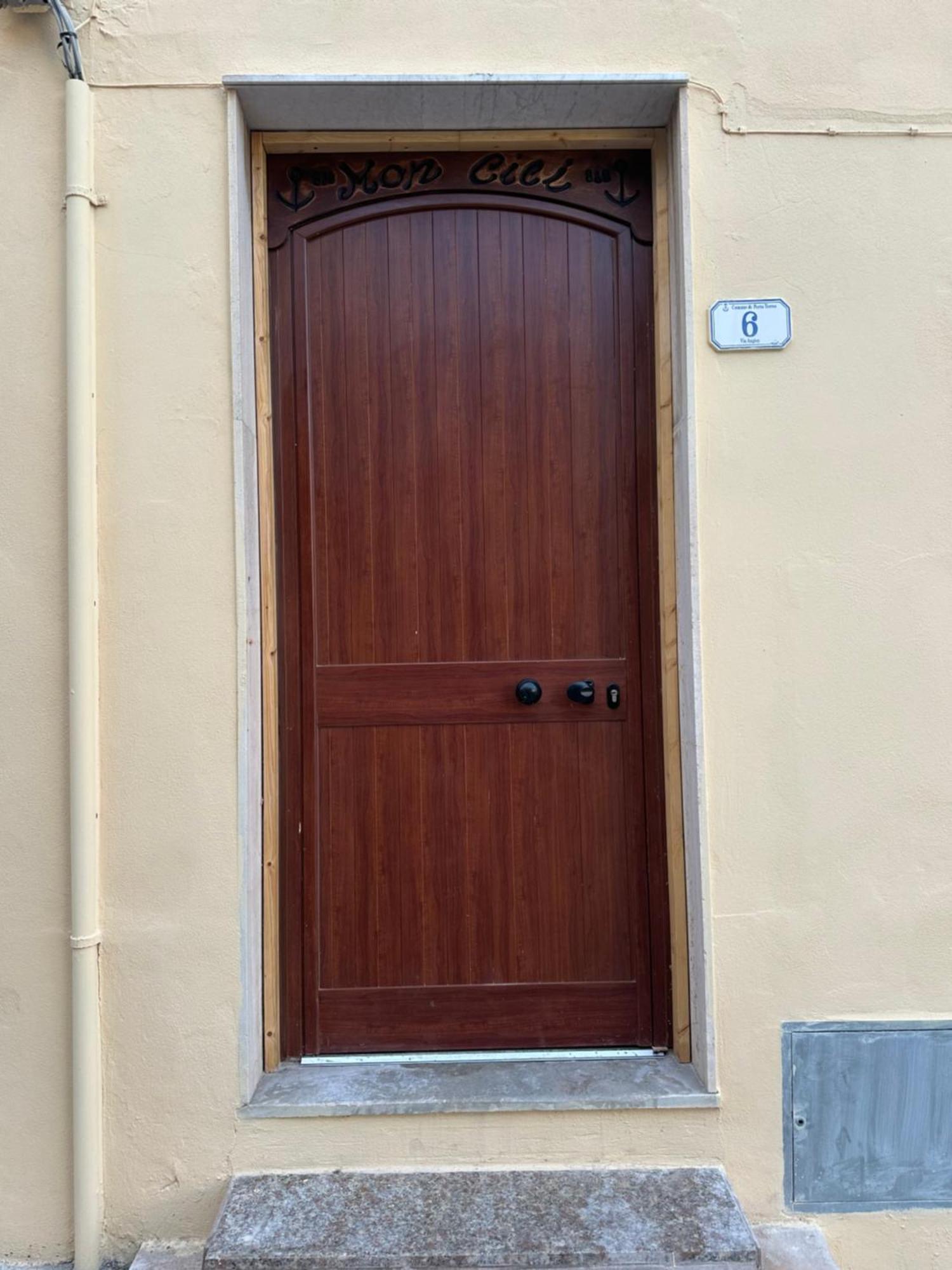 Moncici House Hotel Porto Torres Eksteriør billede