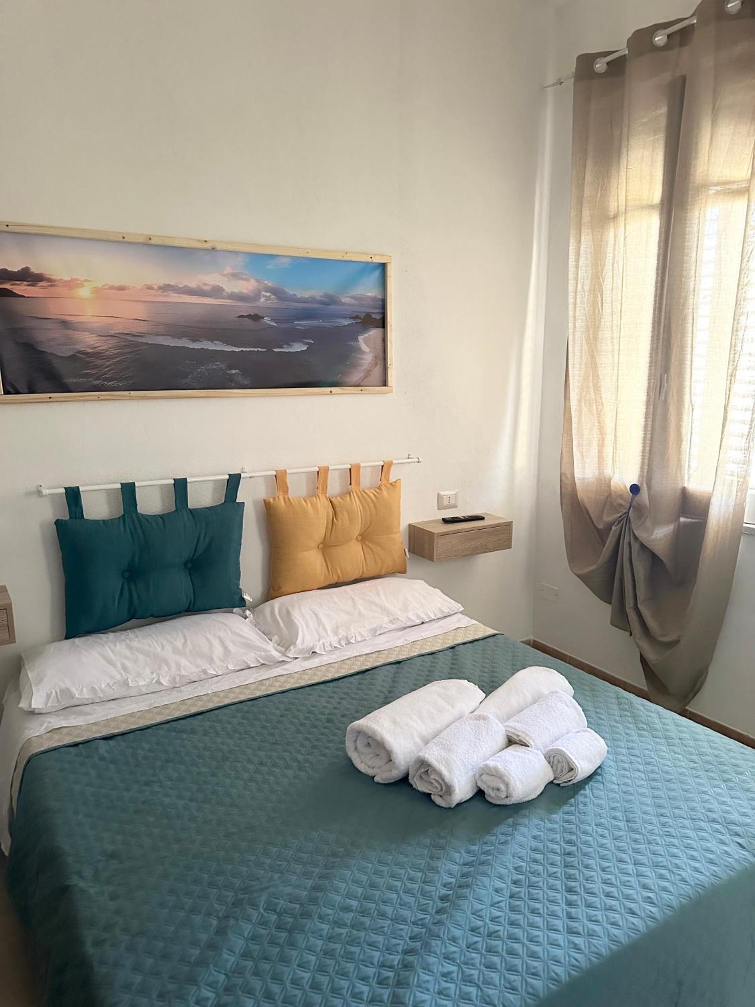 Moncici House Hotel Porto Torres Eksteriør billede