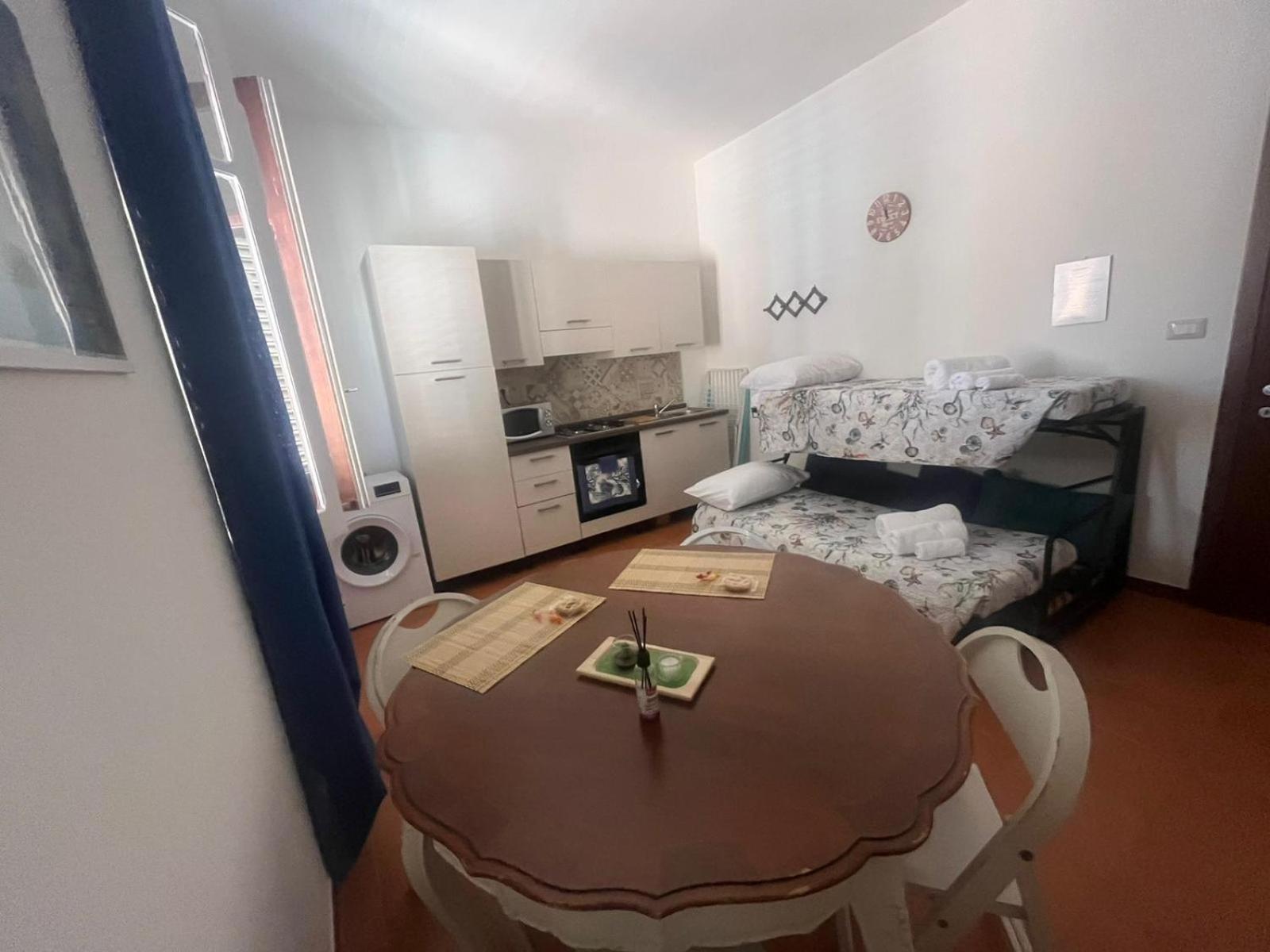Moncici House Hotel Porto Torres Eksteriør billede