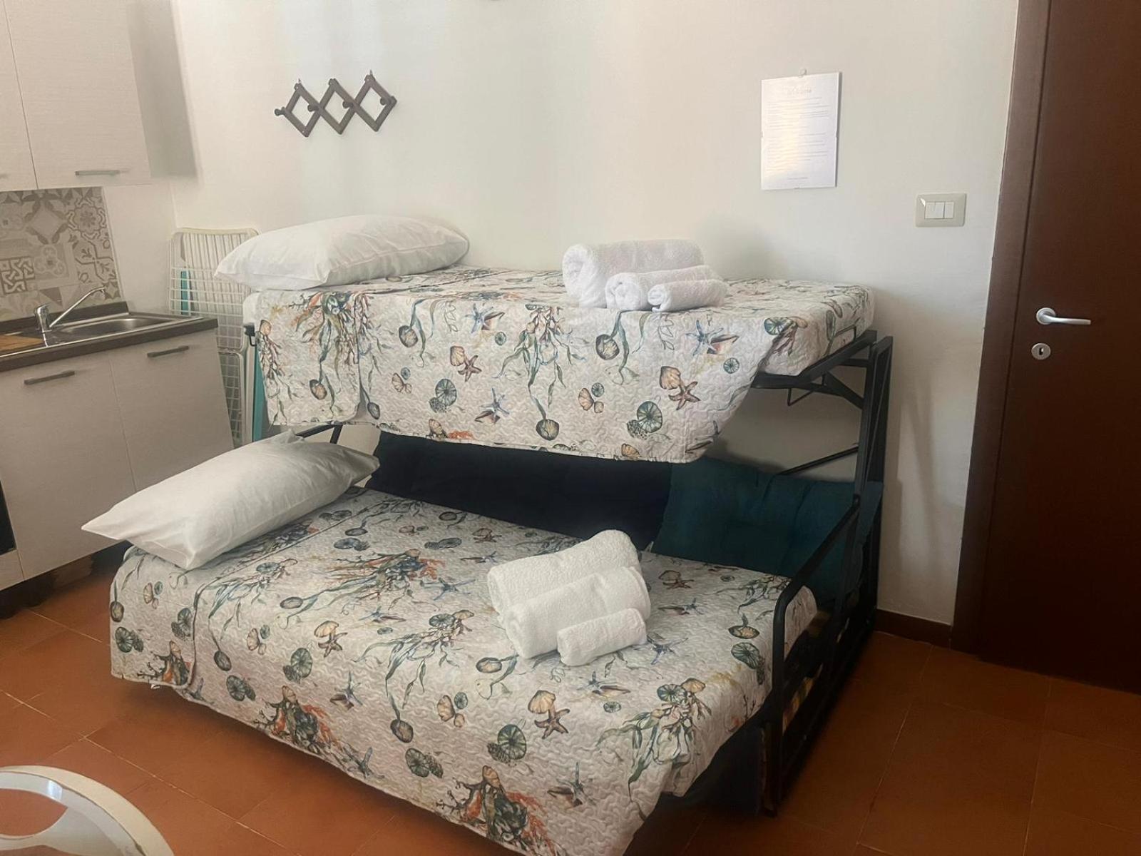 Moncici House Hotel Porto Torres Eksteriør billede