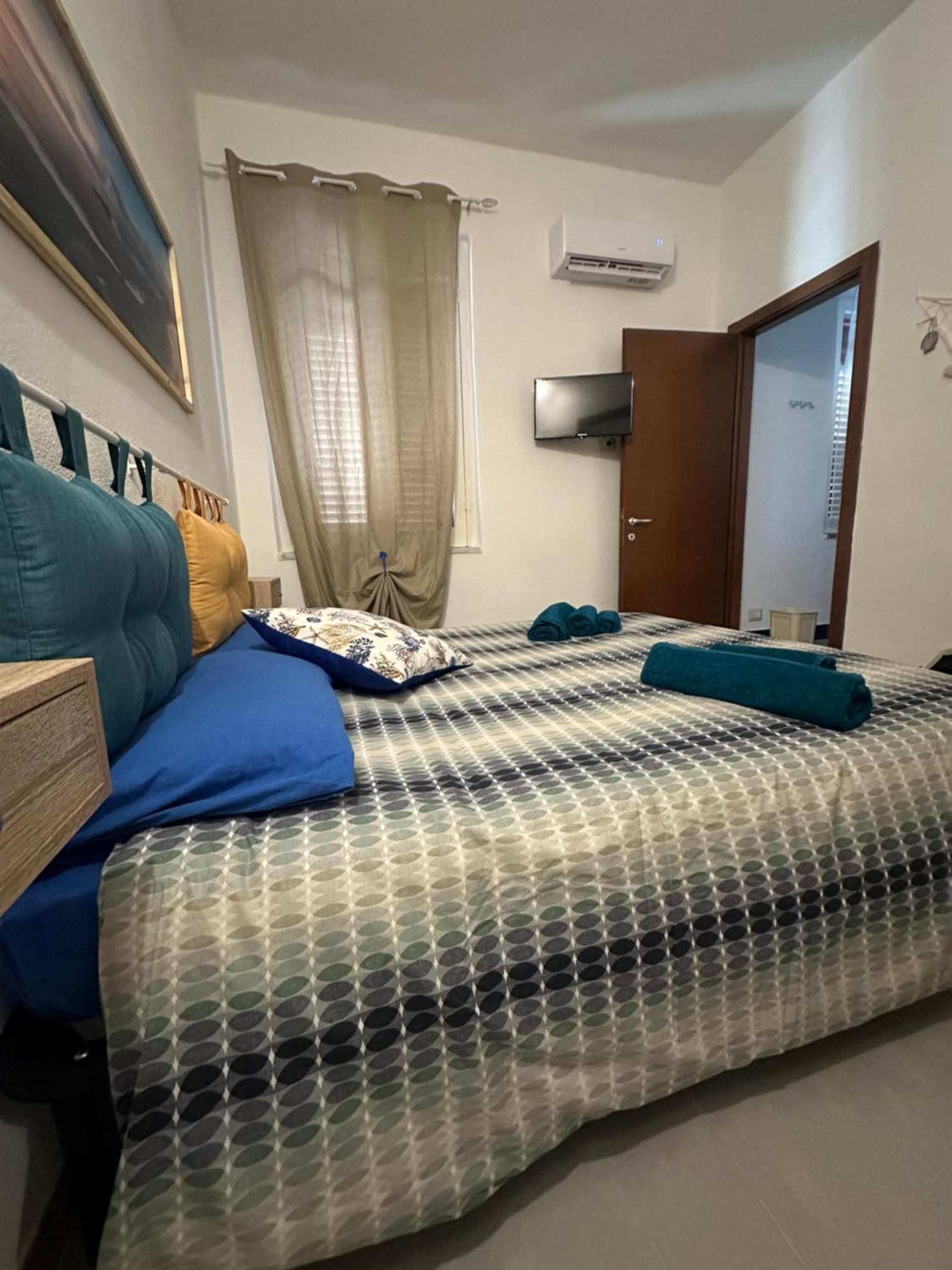 Moncici House Hotel Porto Torres Eksteriør billede