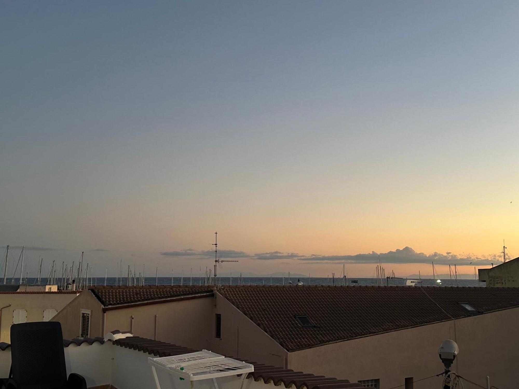 Moncici House Hotel Porto Torres Eksteriør billede